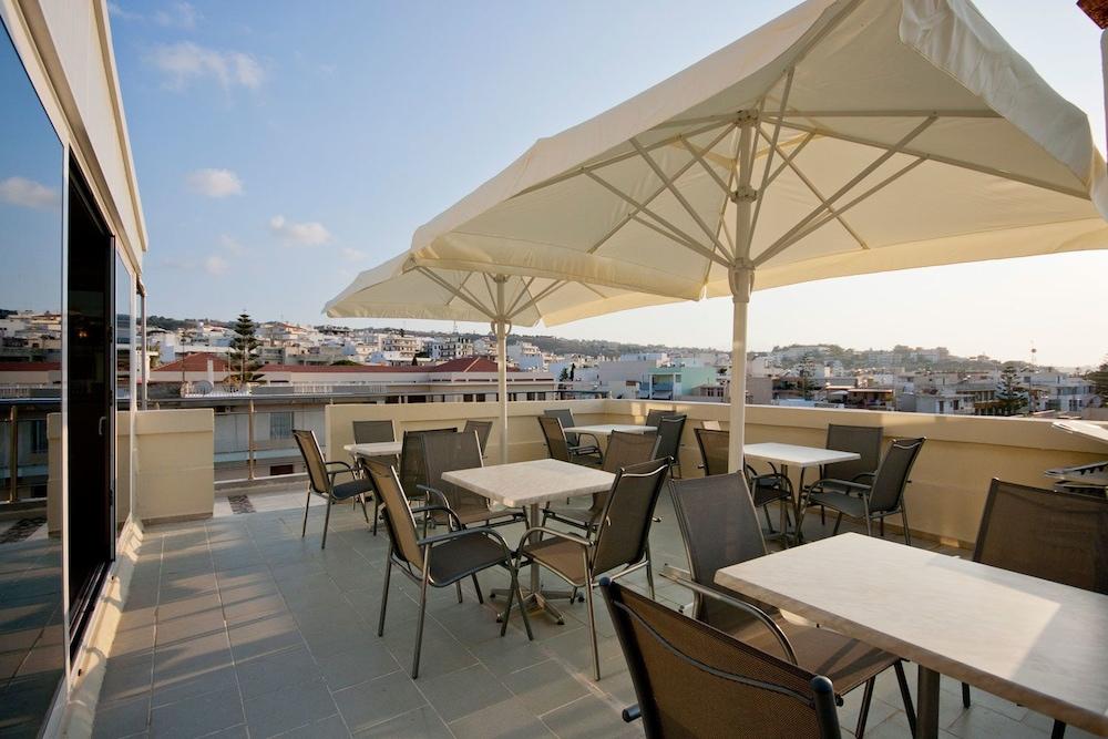 Liberty Hotel Rethymno  Bagian luar foto